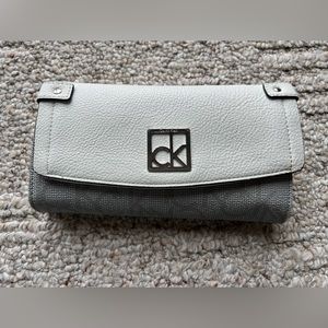 USED Calvin Klein Wallet